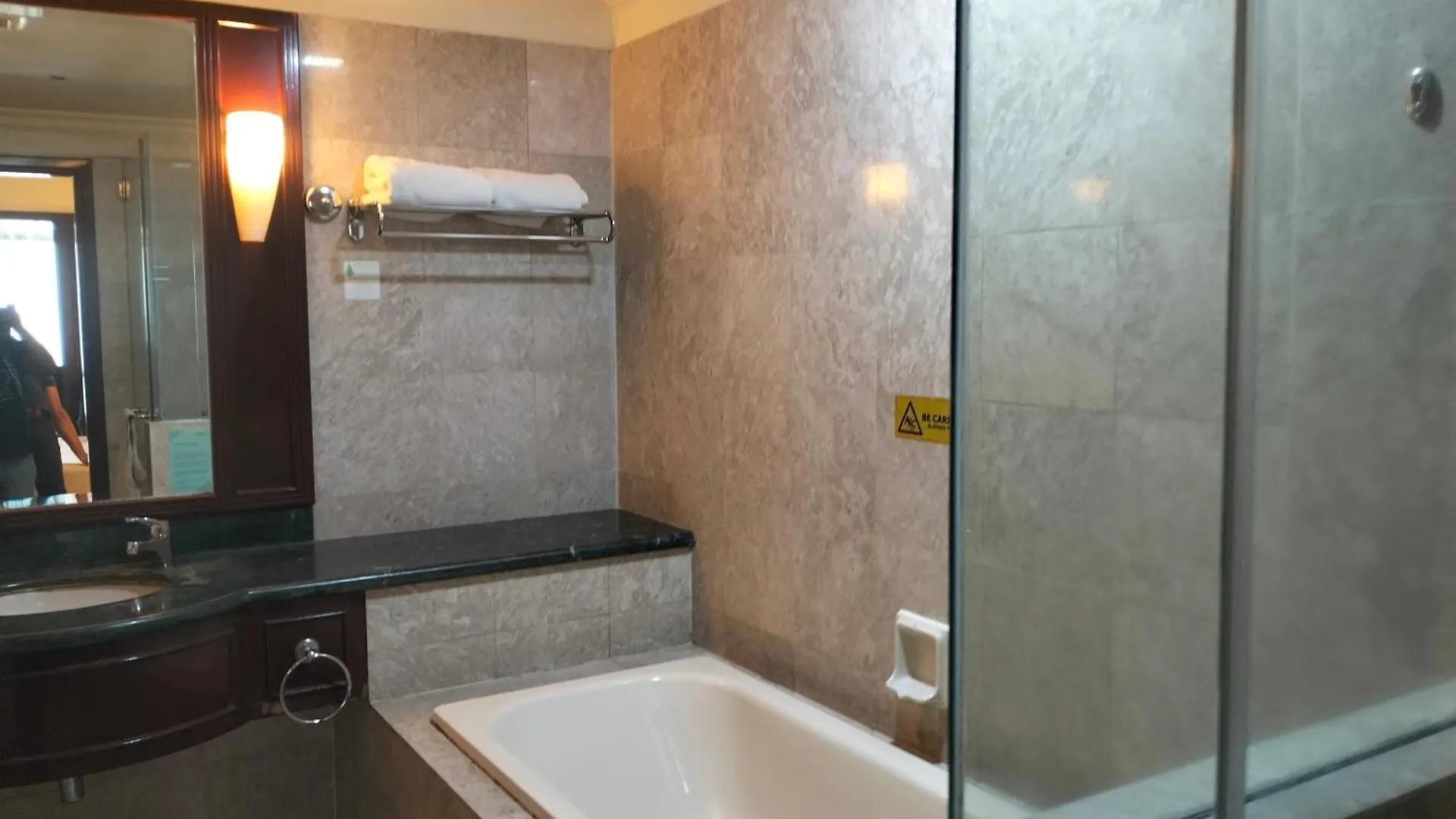 Berjaya Times Square Service Suite By Luna Kuala Lumpur Apartment