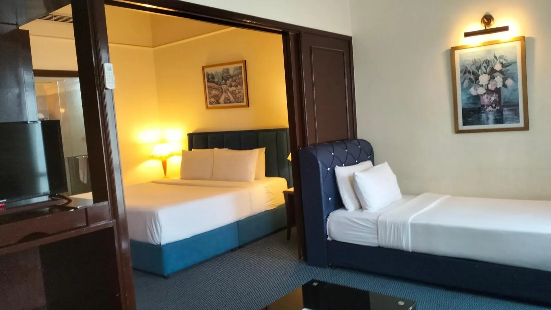 Apartment Berjaya Times Square Service Suite By Luna Kuala Lumpur